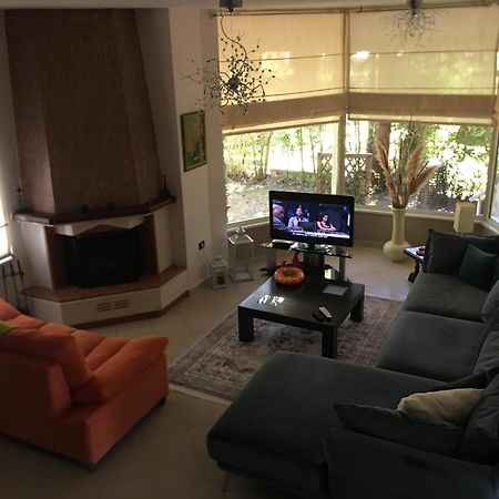 Vacation Home In Gjiri I Lalezit, Lalez, Durrës Exteriör bild